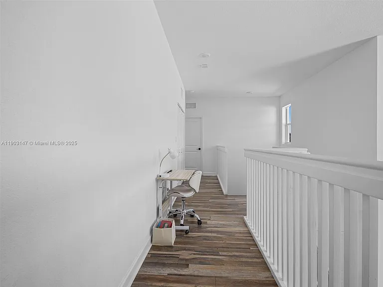 1411 SE 26th Rd — Photo 52