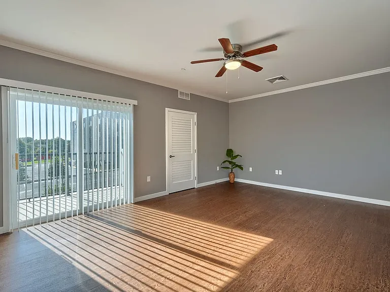 Floor Plan D - 1 Bedroom