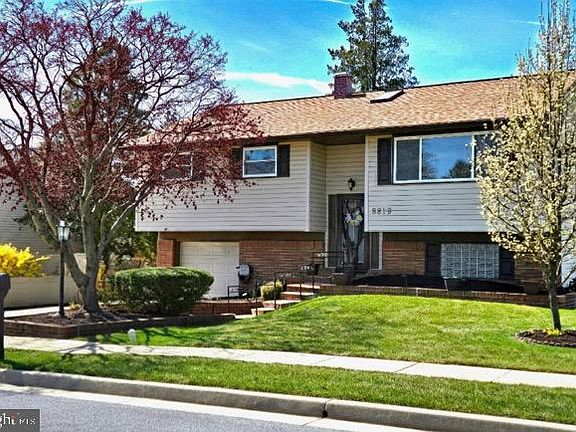 2nd image of 8819 Sonya Rd