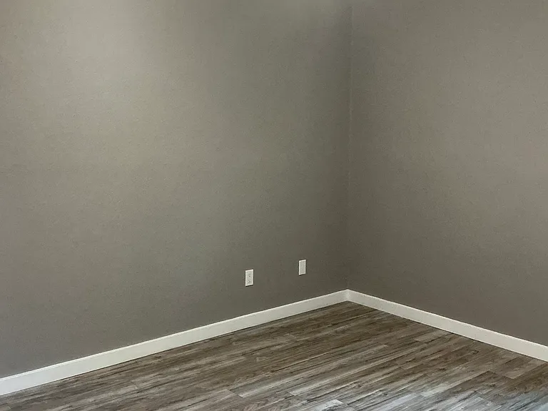 518 Mockingbird Dr — Photo 10