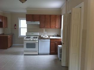 31 Highland Ter, Irvington, NJ 07111