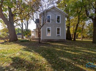 3026 Pickle Rd, Oregon, OH 43616