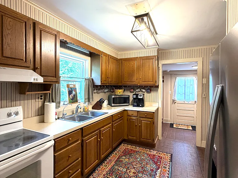 22349 Cooper Ln — Photo 4