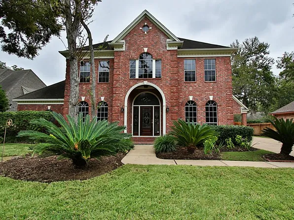 1818 Wildwood Ln, Richmond, TX 77406