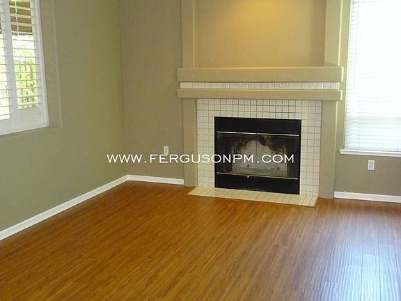 4th image of 1540 Doulton Dr