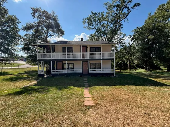 55 E Cork St, Ware Shoals, SC 29692