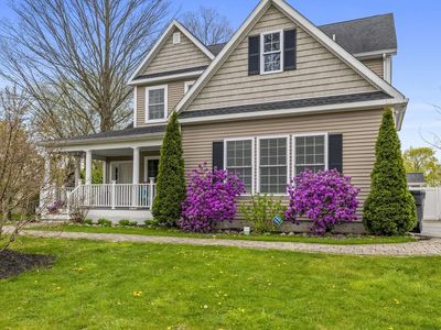 216 Pond St, Natick, MA, 01760