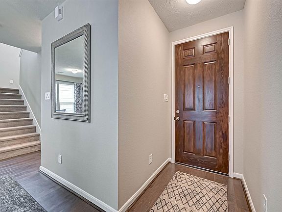 3rd image of 8624 Cedar Plains Ln
