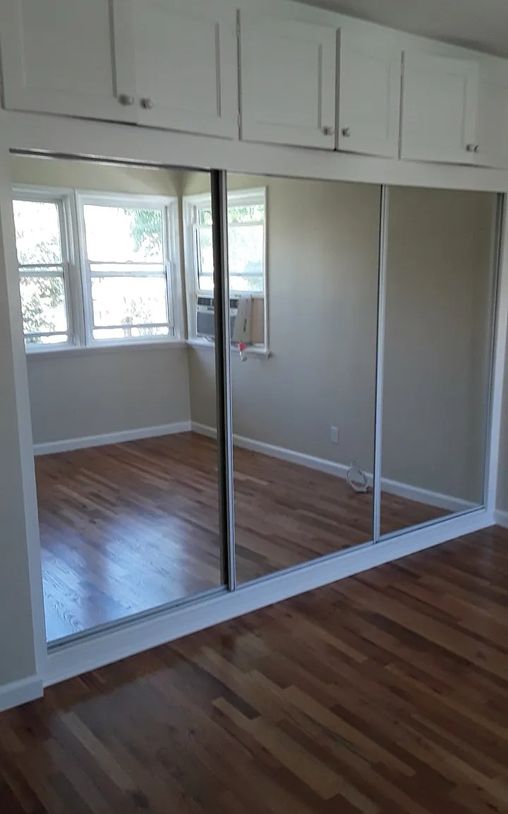 2 bed, 800 sqft, $2,650 — Photo 3
