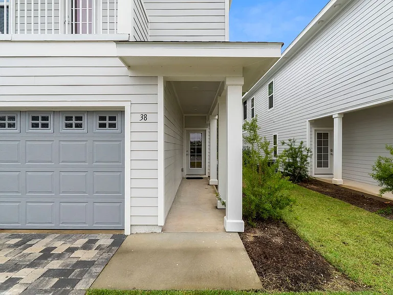 38 Kara Lake Dr — Photo 3