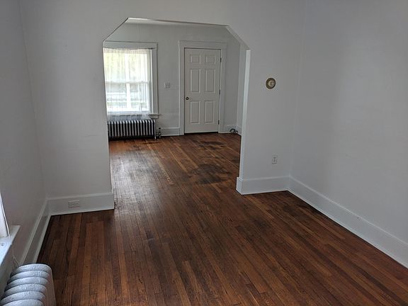 2nd image of 426 N Washington Ave