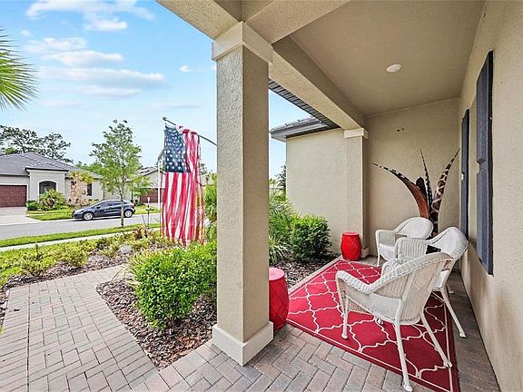 5th image of 10395 BANYAN BREEZE BOULEVARD