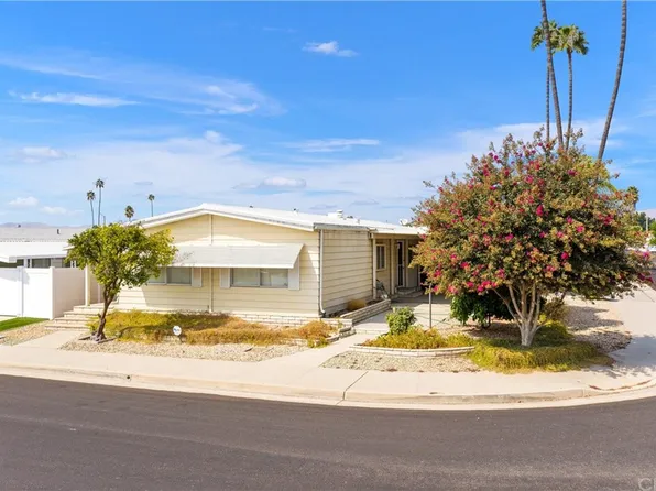 746 Portola Dr, Hemet, CA 92543
