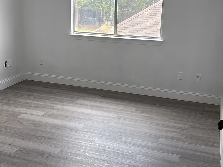 2622 Westwind Dr — Photo 11