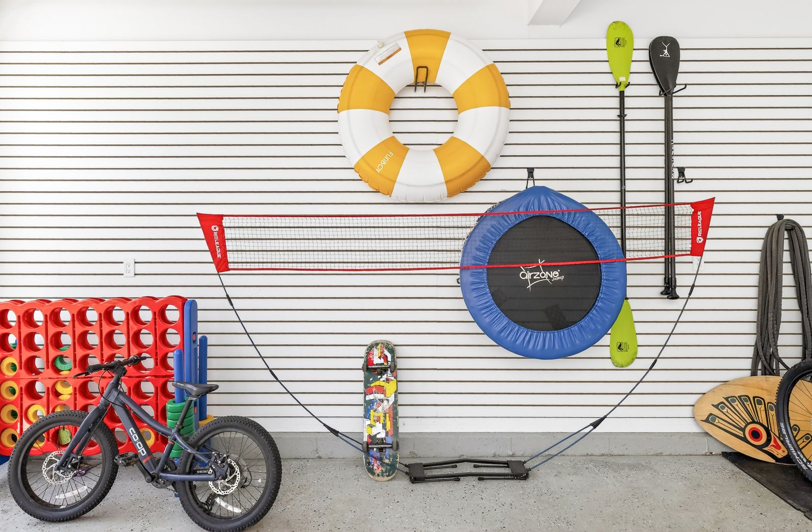 Fun & playful vibe 