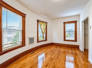 33 Jefferson St #1, Worcester, MA 01604