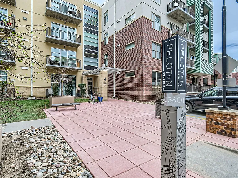 3601 Arapahoe Ave #204 — Photo 4