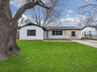 8842 Donnybrook Ln, Dallas, TX 75217