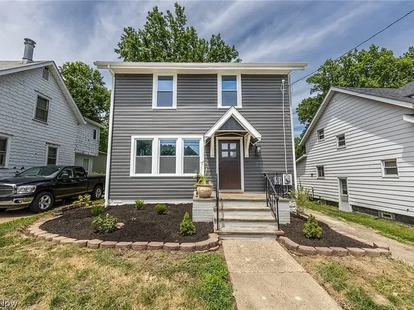 207 Lincoln Ave, Cuyahoga Falls, OH 44221