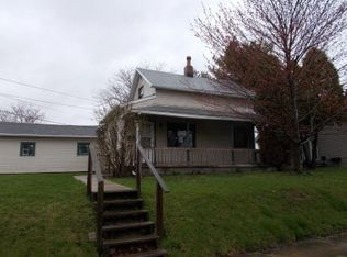 242 Jackson St, Huntington, IN 46750