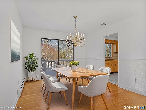 4th image of 158 Mayfair Road