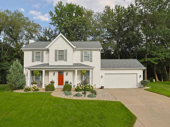 54658 Oak Leaf Ct, Mishawaka, IN 46545