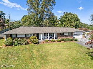 7025 Sheffield Dr, Knoxville, TN 37909