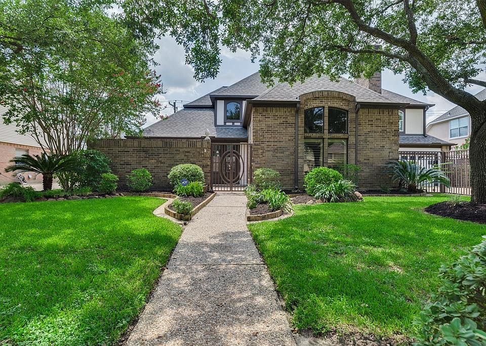 1st image of 3011 Kismet Ln