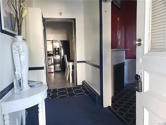 4th image of 143 Hale Ave