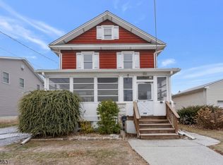 408 Bell Ave, Raritan, NJ 08869