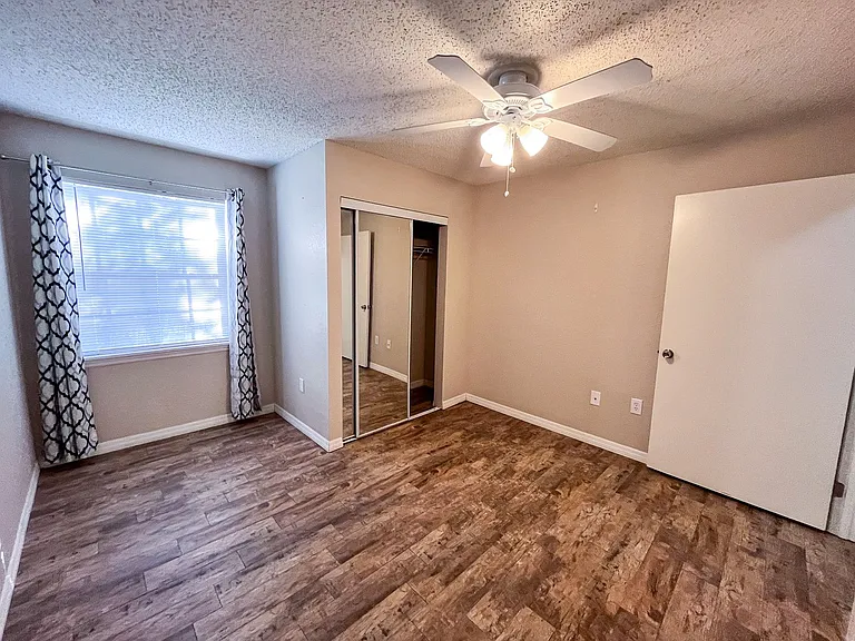 3705 SW 27th St #1118 — Photo 17