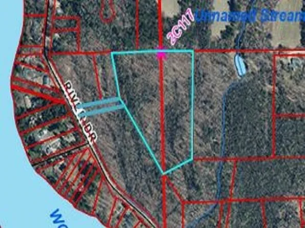 River Dr, Shawano, WI 54166
