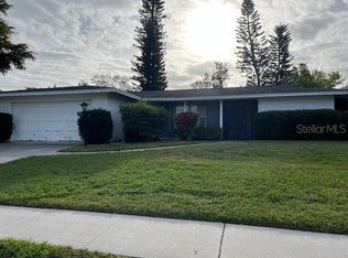 6729 Roxbury Dr, Sarasota, FL 34231