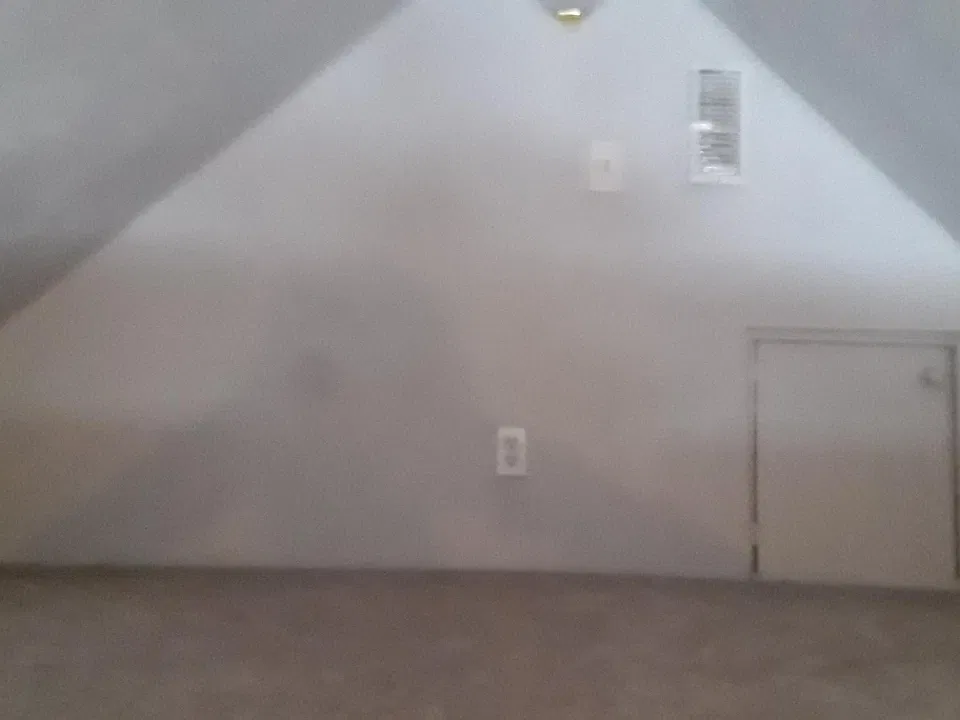 loft area . Queen bed fits great
