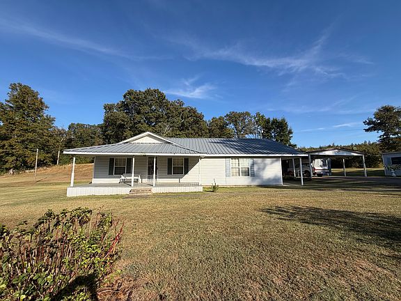 2nd image of 2036 State Line Rd NE