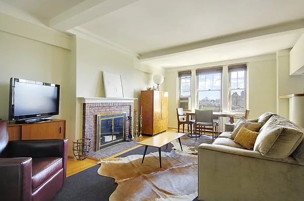 Rented by City Connections Realty | media 38