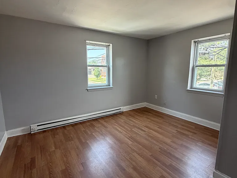 7 Upson St #1 — Photo 3