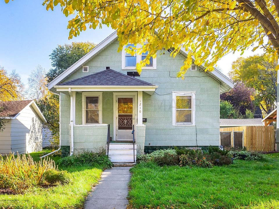 1210 14th St S, Fargo, ND 58103 Zillow