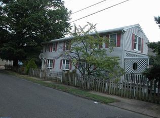 828 Cumberland St, Gloucester City, NJ 08030