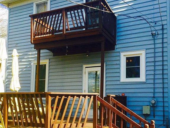 3rd image of 3414 E Maryland Ave