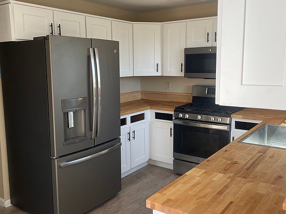 2nd image of 8419 Chancellor Dr