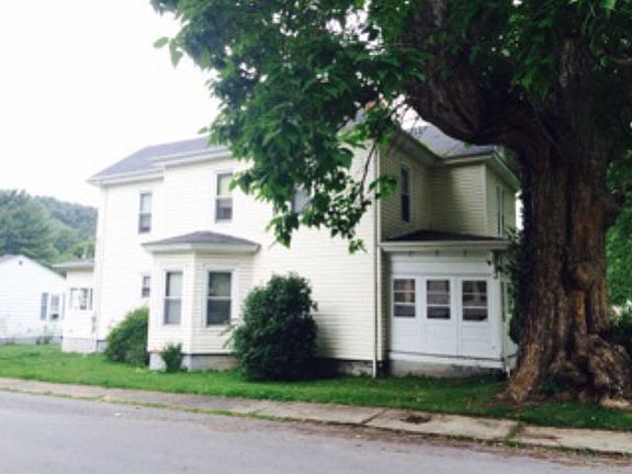 4th image of 185 Tazewell Ave