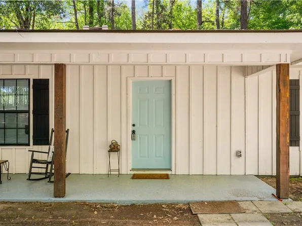 65 Rifle Range Rd, Pineville, LA 71360