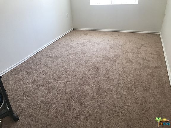 4th image of 65852 Estrella Ave
