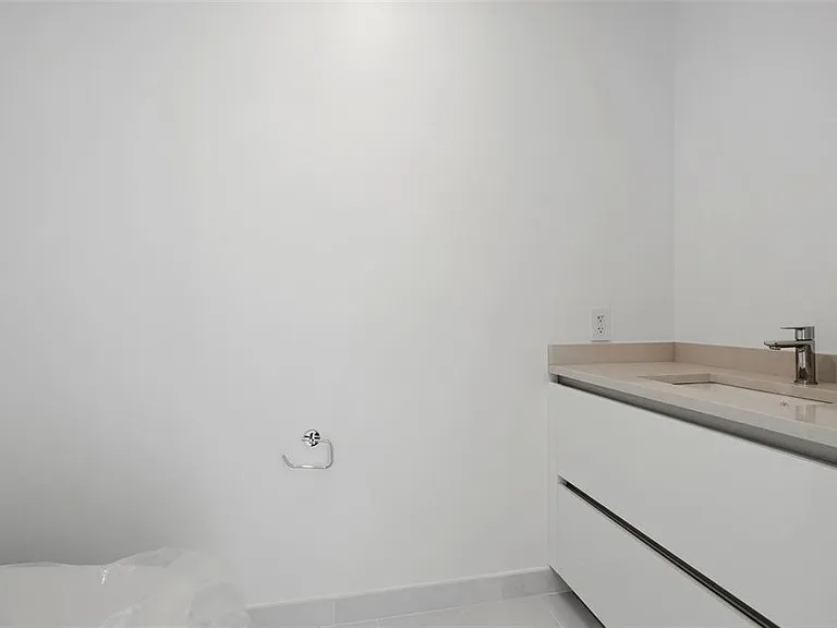 400 Central Ave #1903 — Photo 27