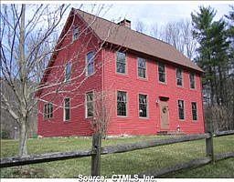 2nd image of 60 Hedgehog Ln