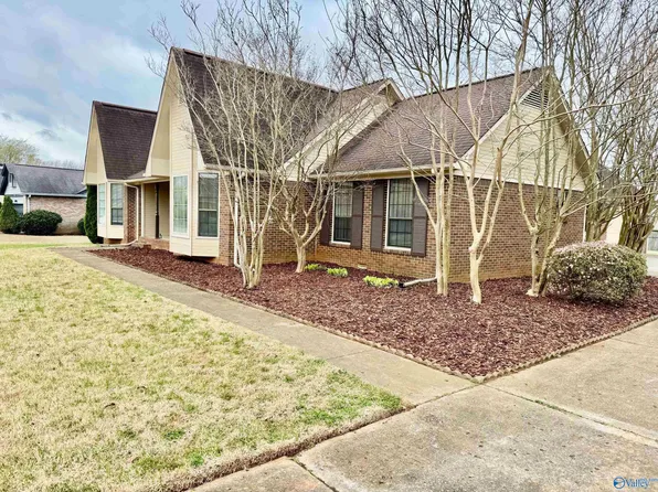 144 Henson Dr, Huntsville, AL 35811