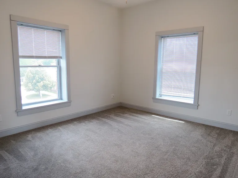 120 E Pleasant St #301 — Photo 5