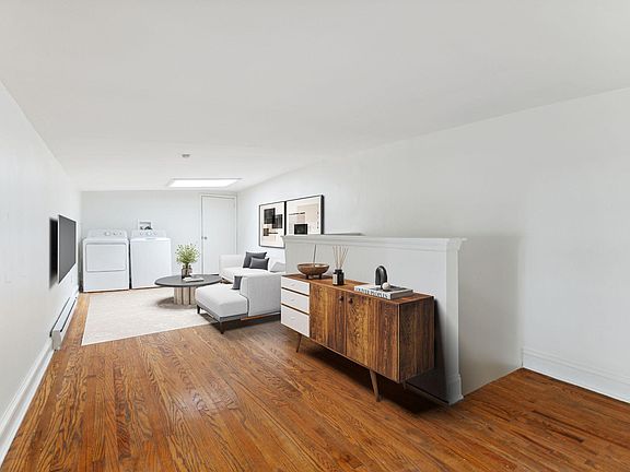 5th image of 4819 Florence Ave Floor 3