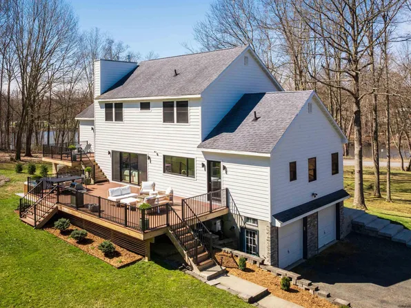 230 Farmers Turnpike, Gardiner, NY 12525